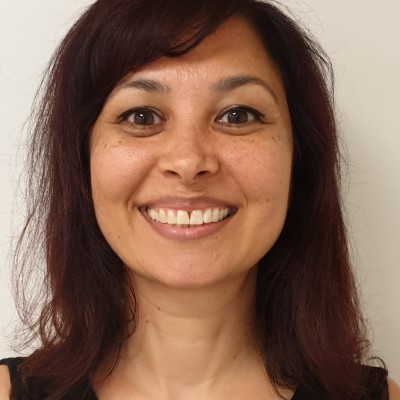 Dr Siobhan Abeyesinghe